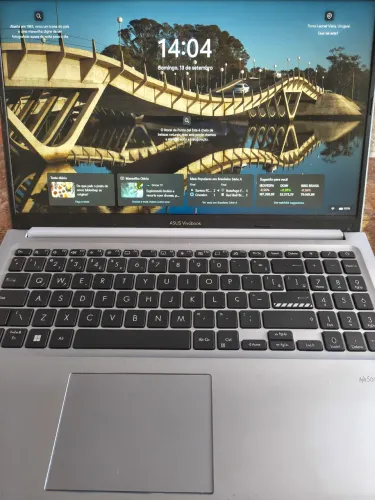 ASUS VIVOBOOK 15 - i5 8de RAM 512G