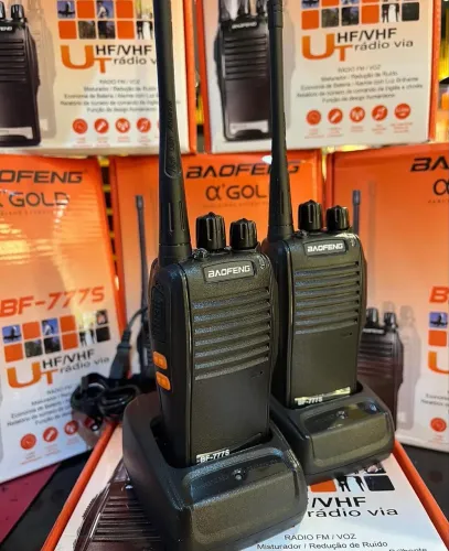 Kit Rádio Comunicador Baofeng 777s Walkie Talkie