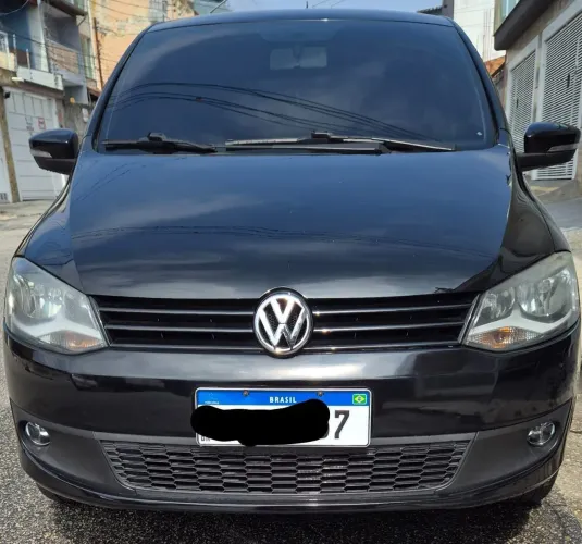Volkswagen Fox 1.6 MI Total Flex 8V 5P 2013