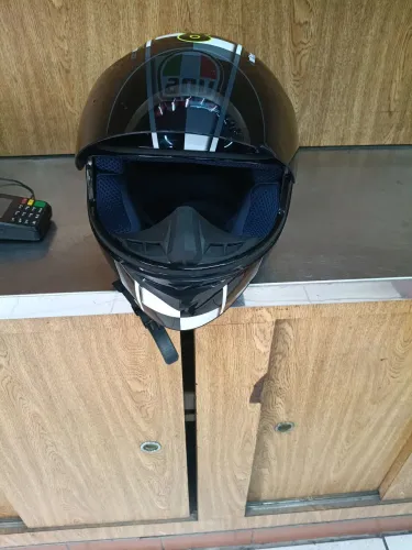Capacete agv tamanho 61 raridade