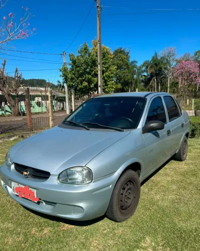 Chevrolet Corsa SED Class.life 1.0/1.0 Flexpower (álcool) 2008