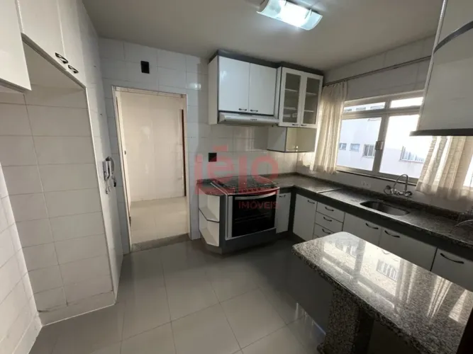 Apartamento amplo com 4 quartos na Zona 07 e estrutura completa de lazer