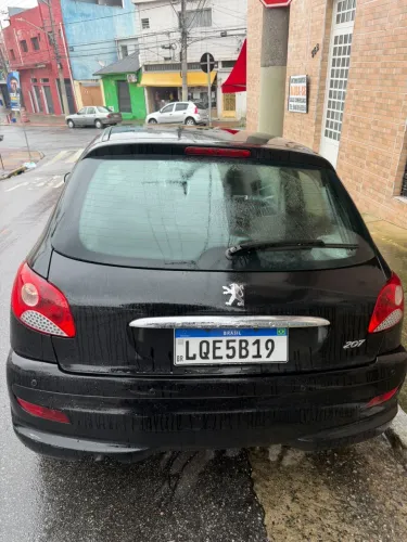 Peugeot 207 XR 1.4 Flex 8V 3P 2012