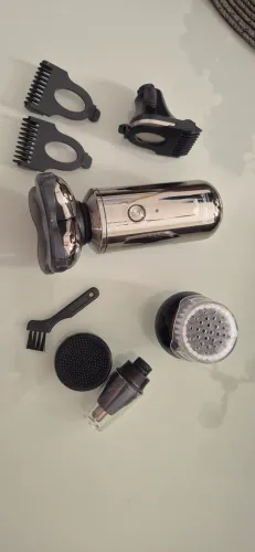 Vendo KIT barbear completo. Relaxmedic, modelo RB-AM6800A , pouco usado e completo