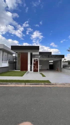 Casa à Venda no Condomínio Gran Ville São Venâncio