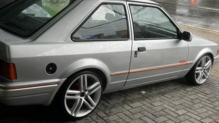 Rodas Volcano New Strong aro 17 4 furos X 108 semi novas  em Curitba 