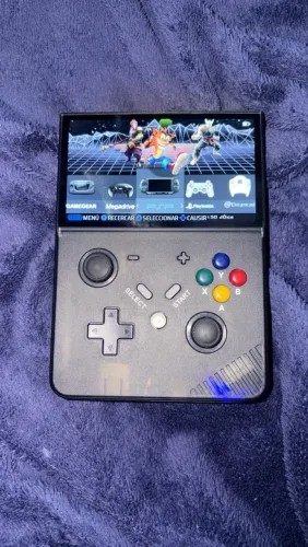 Videogame portátil R43 m18