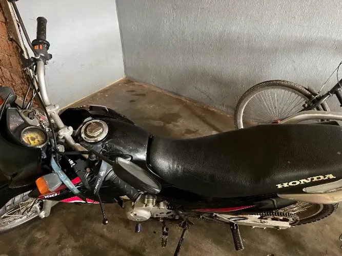 Vende-se esse bros em dias só no ponto de transferir e só chama no watts *
