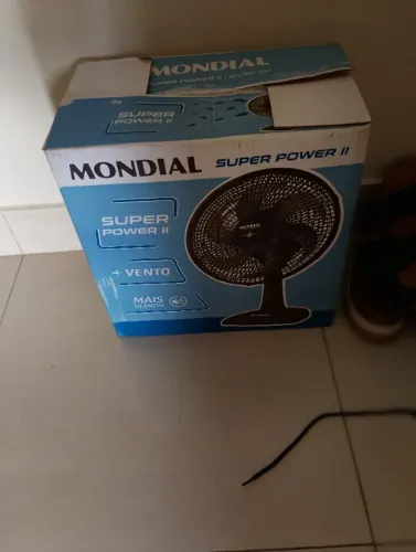 Ventilador semi novo
