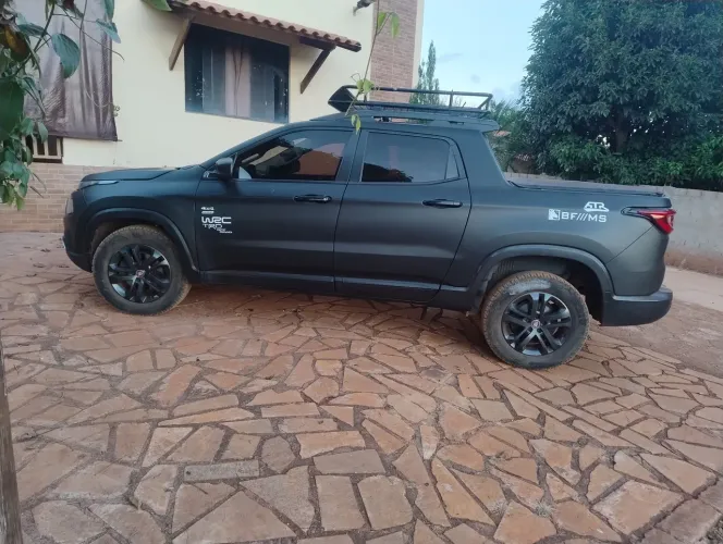 Fiat Toro Freedom 2.0 16V 4X4 TB Diesel Mec. 2017