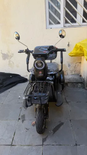 Triciclo elétrico adultos