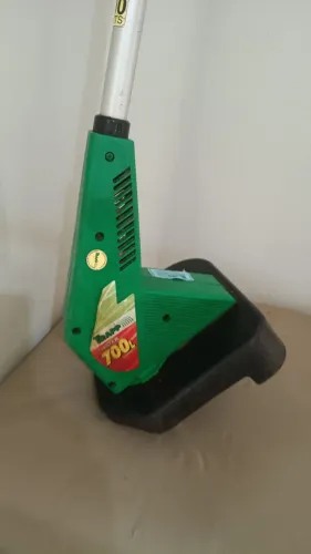 Roçadeira Trapp 700 whatts -110W