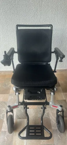 Cadeira de roda motorizada