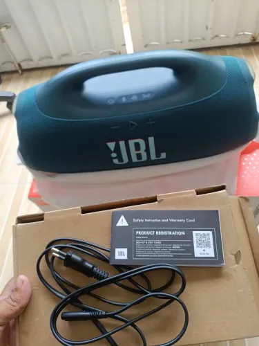 JBL bombox 4 Azul (Zero Pouco Uso)