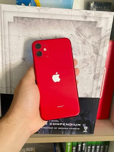 iPhone 11