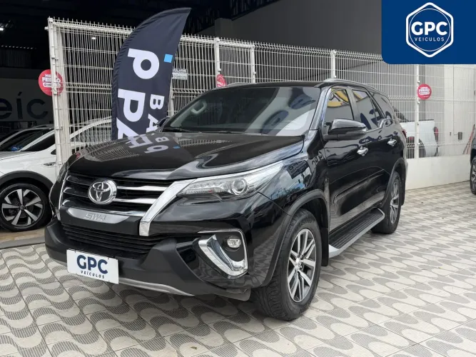 Toyota Hilux SW4 SRX 4X4 2.8 TDI 16V Dies. Aut. 2019