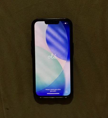 iPhone 13 128 GB (em excelente estado de conservação)