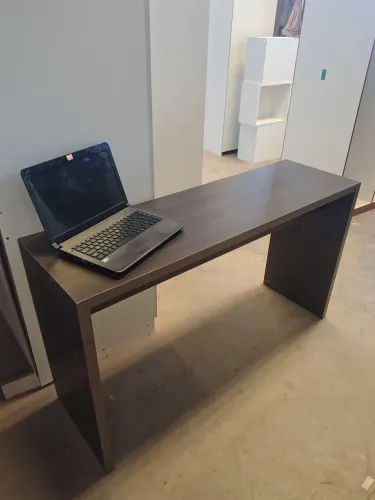 Mesa de estudos / Escrivaninha 