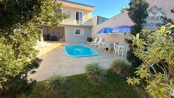 Casa em Balneário Costa Azul - Matinhos