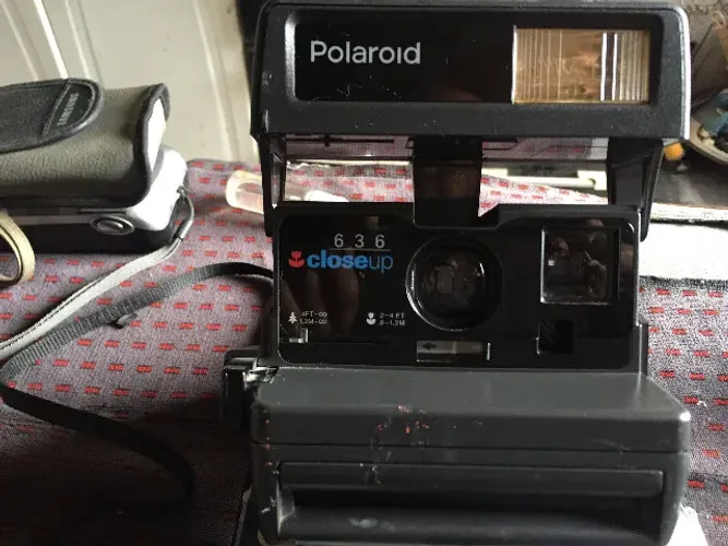 Camera Polaroid 636 Close up