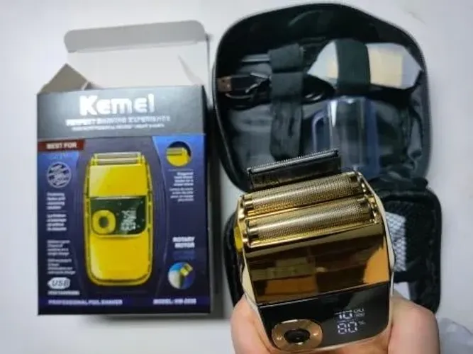 Shaver aparador e barbeador KEMEI GOLD/usb/3 velocidades/+ 2 lâminas titânio hipoalêrgica
