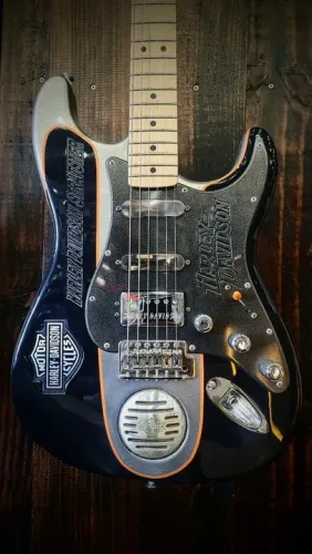 Guitarra Fender Strato Americana Harley Davidson