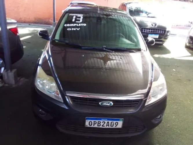 Ford Focus Titanium 2.0 Automático Flex Completo 2013 GNV