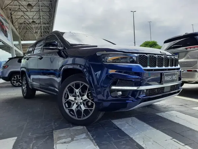 JEEP COMMANDER OVERLAND  BLINDADO 19MIL RODADOS 