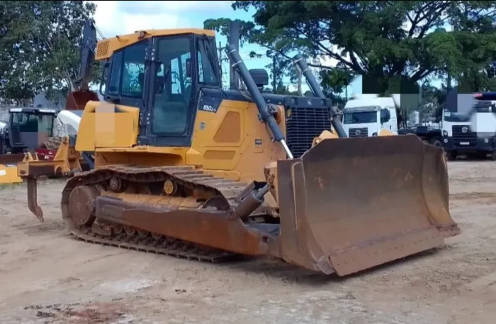 Trator de Esteira John Deere 850J ano 2022 com 4420 horas no Pernambuco