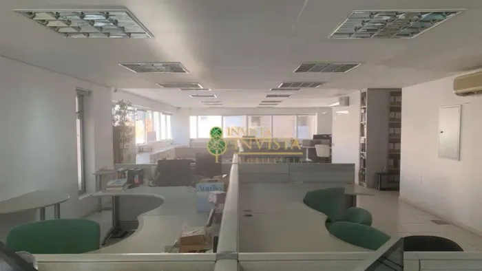 Sala Comercial à venda, bairro Itacorubi, Florianópolis/SC!