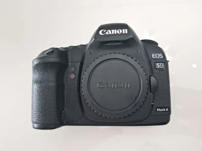 Camera canon 5d  mark 2 em bom estado 