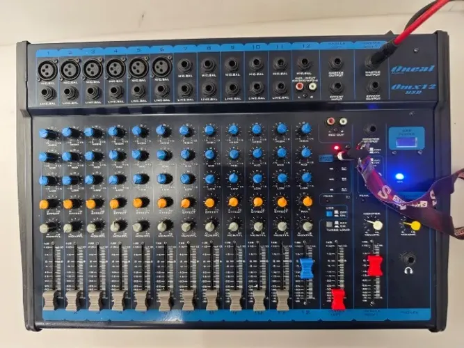 Mesa De Som Oneal Omx 12 Usb 12 Canais Excelente!!