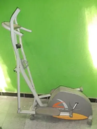 Ate 4x sem Juros - Elíptico Magnético Athletic Extreme 1000