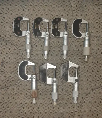 Micrometro Externo 0a25 usados negociável chama.