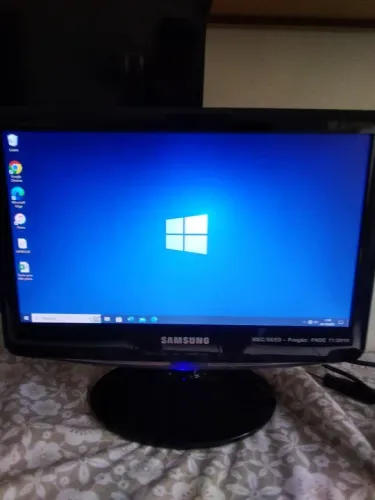 Monitor Samsung LCD 17