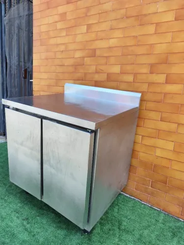 Balcão comercial em aço inox