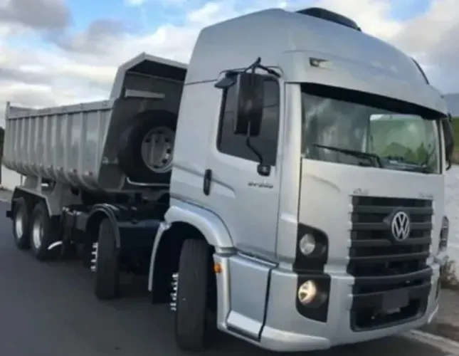 Vokswagem 24250  Caçamba 2012. 