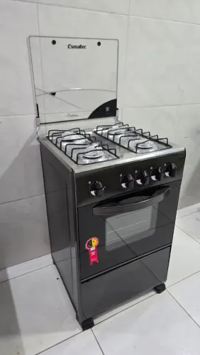 FOGÃO DE 4 BOCAS ESMALTE NORMAL FUNCIONANDO PERFEITAMENTE 