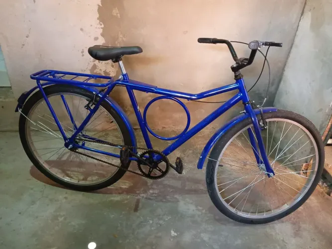 Bicicleta barra forte semi-nova