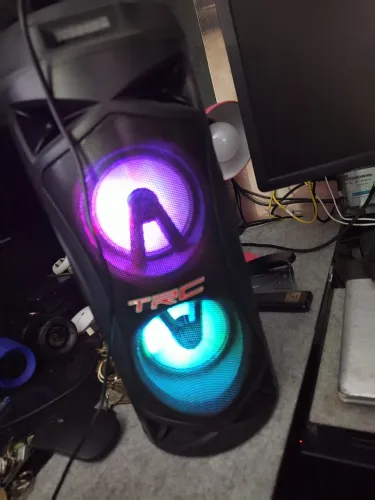 Caixa de Som TRC com Iluminação RGB
