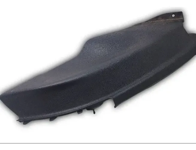 Acabamento Porta Malas Lado Direito Volkswagen Tiguan 2011