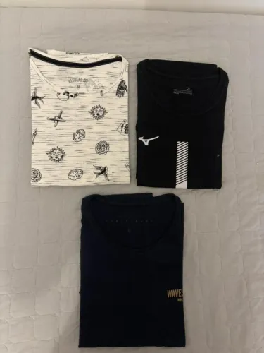 Kit Camisetas diversas