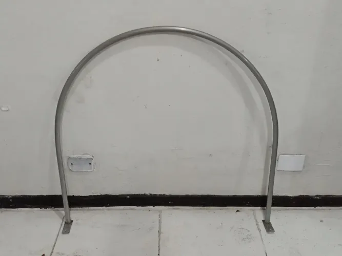Aro para Provador em Metal Cromado