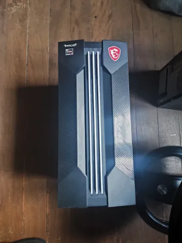 Gabinete Gamer MSI Target