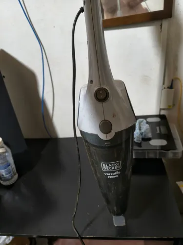 Aspirador de pó Black e Decker versátil e 1200w portátil