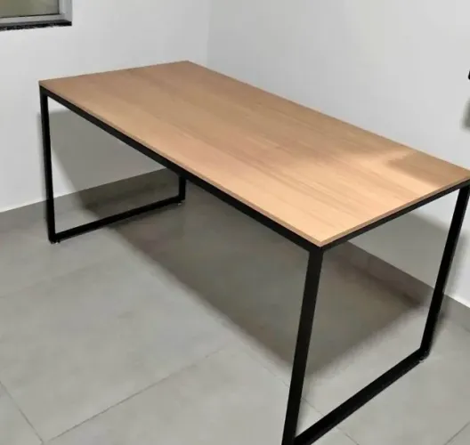 Mesa para escritorio