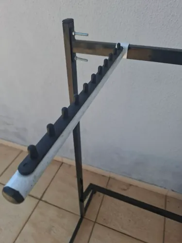 Cabideiro, gancheira, RT para arara de roupas
