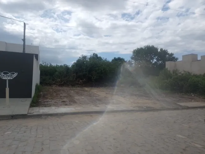 Vendo terreno Jardim Botânico!