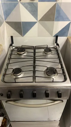 Fogão 4 Bocas Usado - Em Ótimo Estado! 