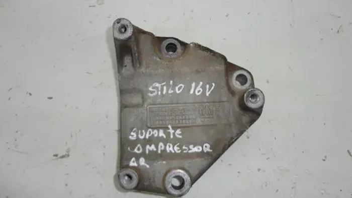 Suporte Compressor De Ar Fiat Stilo 1.8 16v *